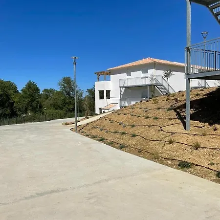 Bravone 135- T4- Piscine En Residence- Pieds Dans L'eau- Clim-wifi